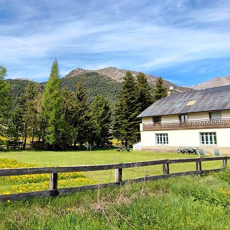 Gite Montagne 1 A 25 Places "Chalet Coste Belle" Ceillac Eksteriør billede