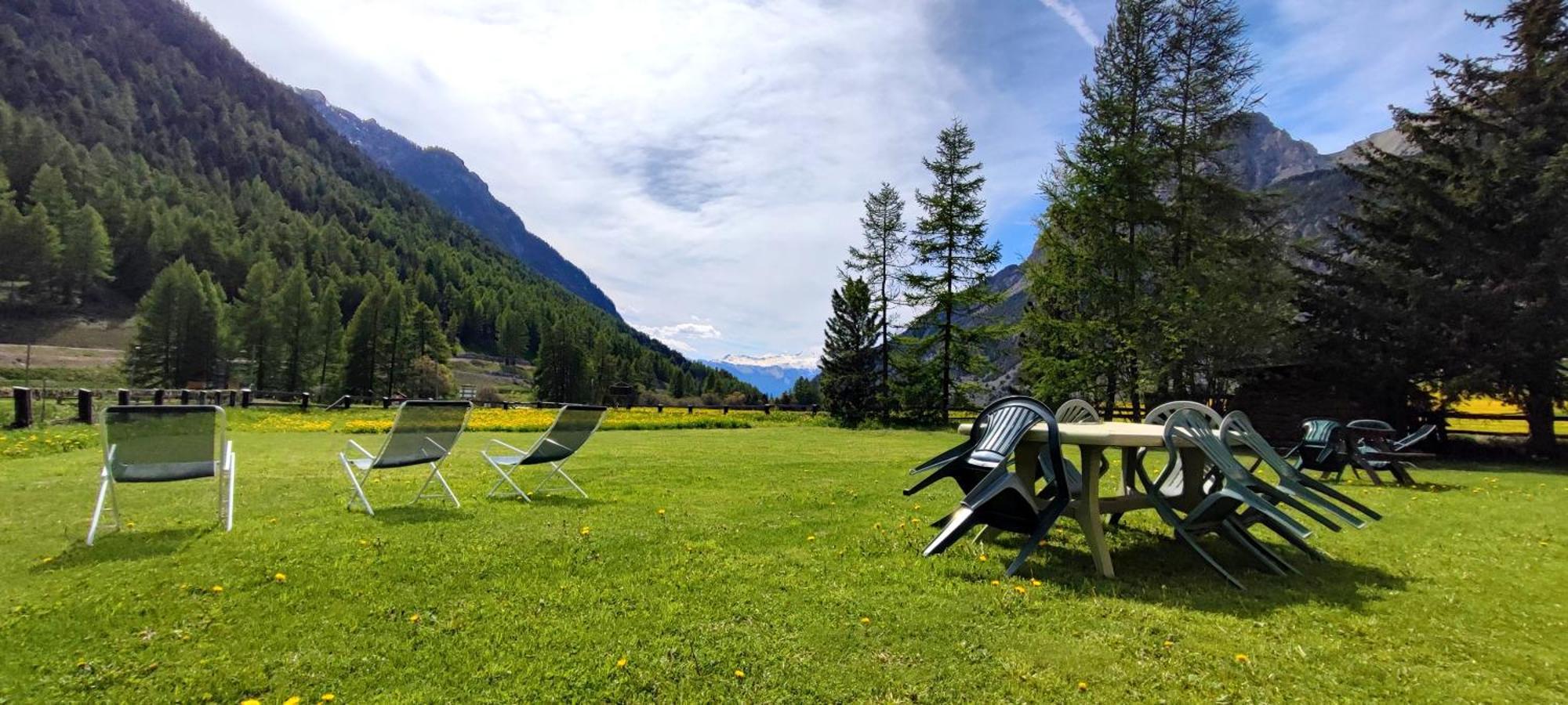 Gite Montagne 1 A 25 Places "Chalet Coste Belle" Ceillac Eksteriør billede